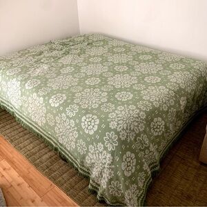 Vintage Jacquard Coverlet Queen